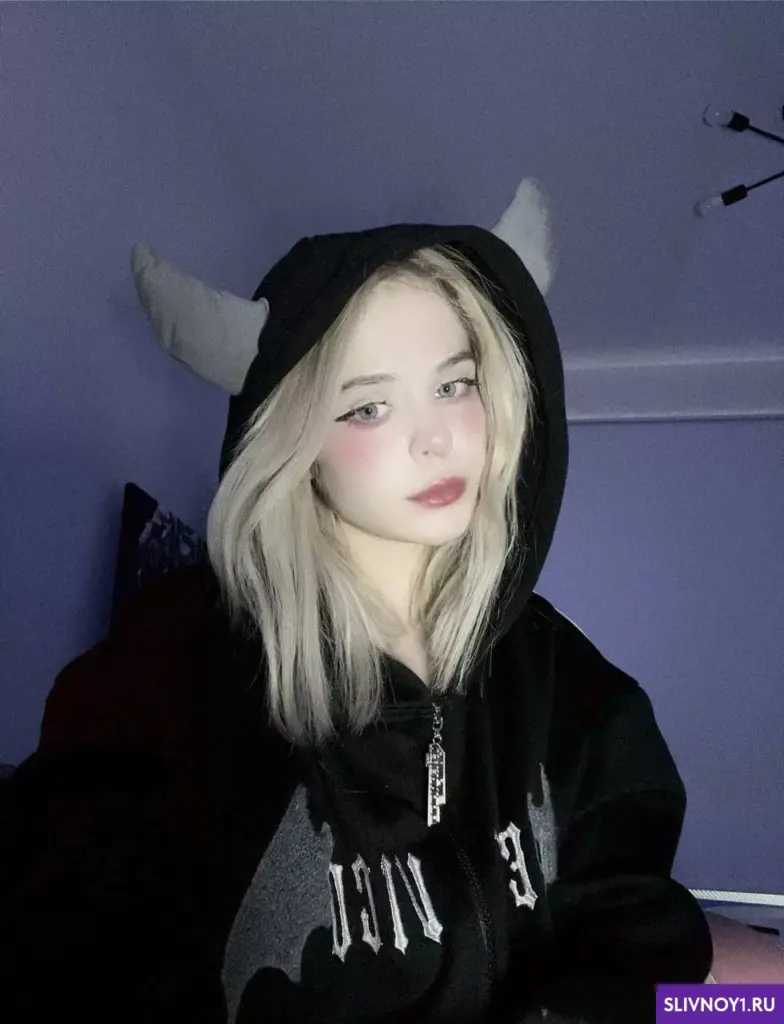 Слитые фото — Amy rose sliv 12 1 — на сайте сливы-тг.ком