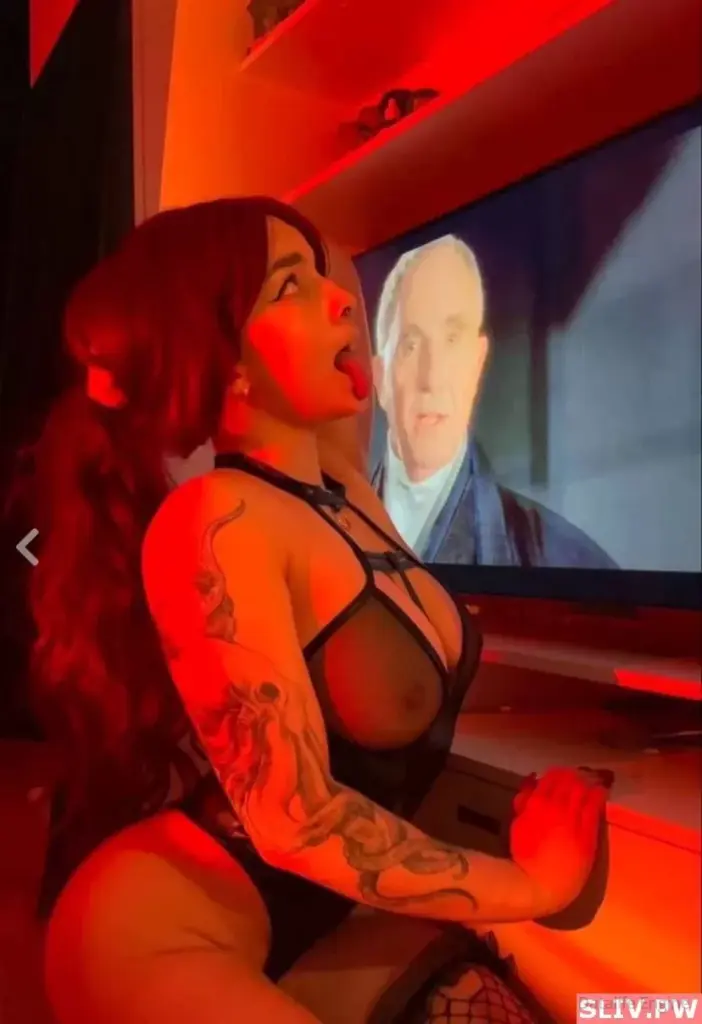 Слитые фото — Musclekitty sliv 84 — на сайте сливы-тг.ком