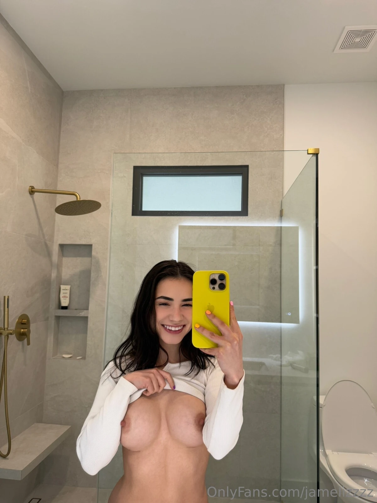 Слитые фото — Jameliz 180 — на сайте сливы-тг.ком
