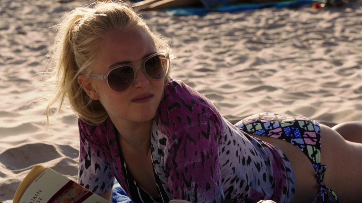 Слитые фото — Annasophia robb 03 — на сайте сливы-тг.ком