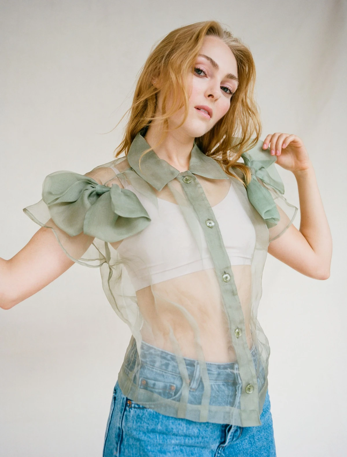 Слитые фото — Annasophia robb 36 — на сайте сливы-тг.ком