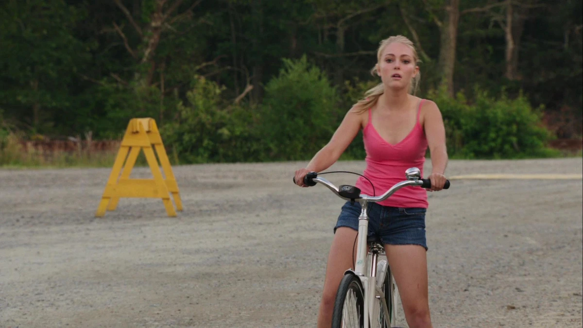 Слитые фото — Annasophia robb 38 — на сайте сливы-тг.ком