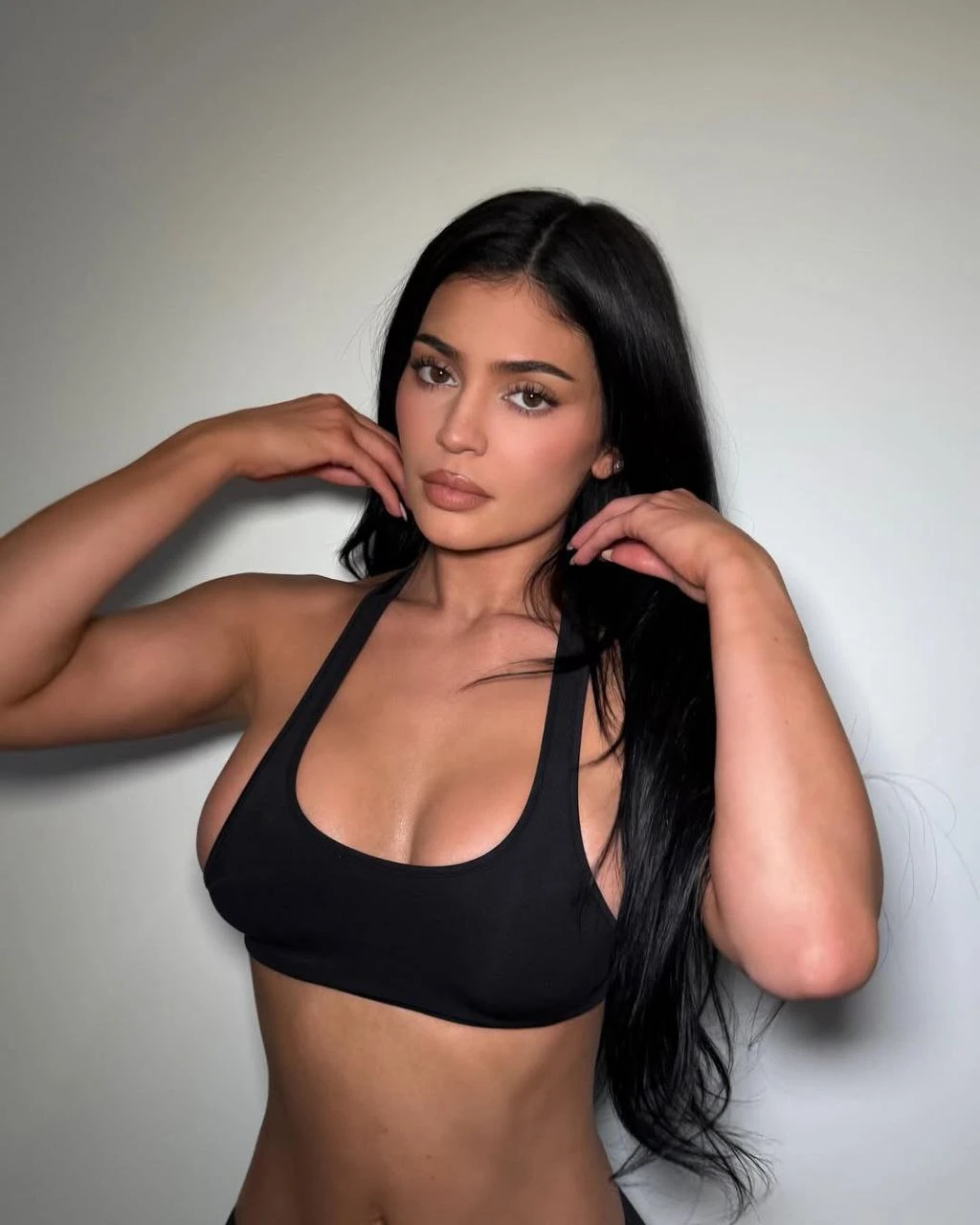 Слитые фото — Kylie jenner 008 — на сайте сливы-тг.ком