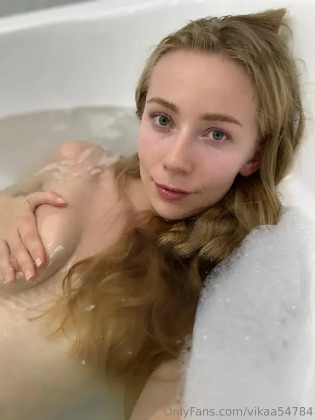 Vika54784