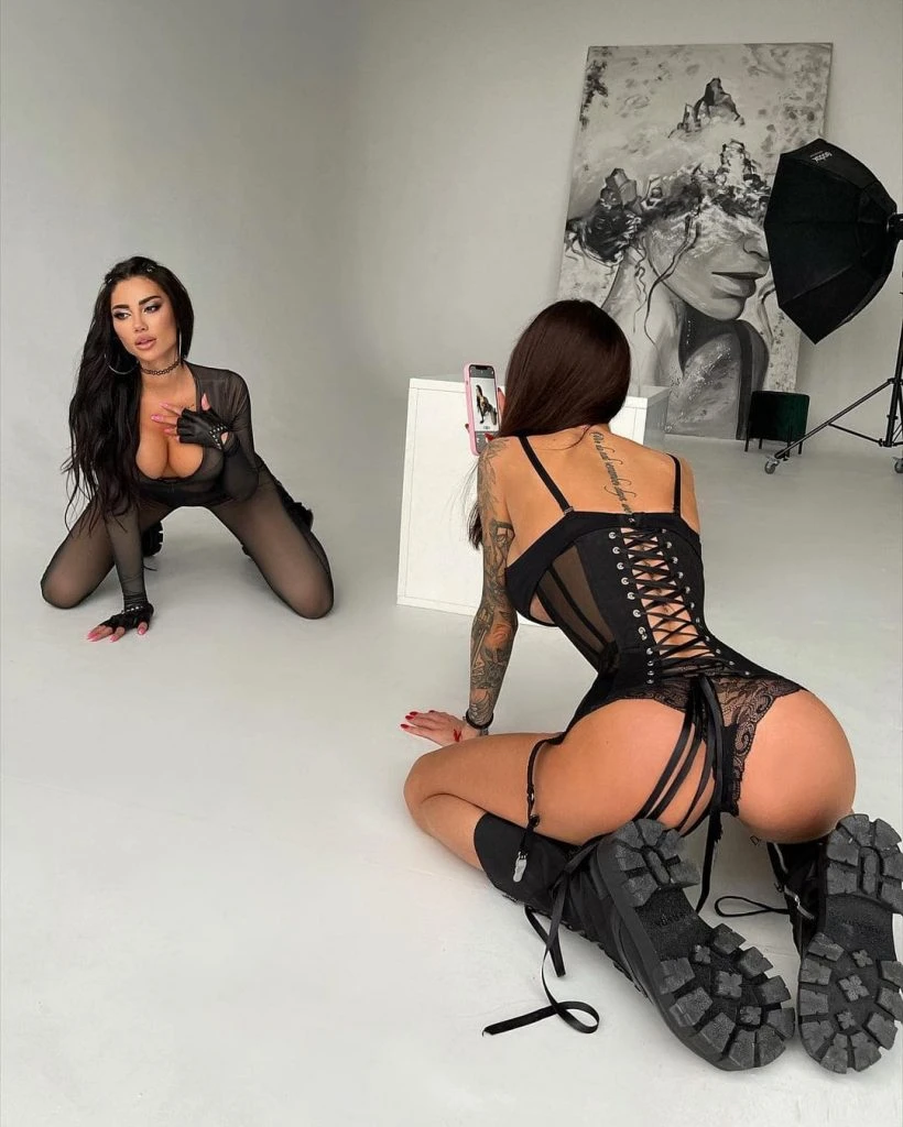Слитые фото — Alena omovich 29 — на сайте сливы-тг.ком