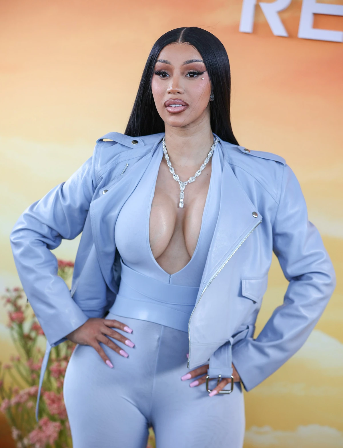 Слитые фото — Cardi b 030 — на сайте сливы-тг.ком