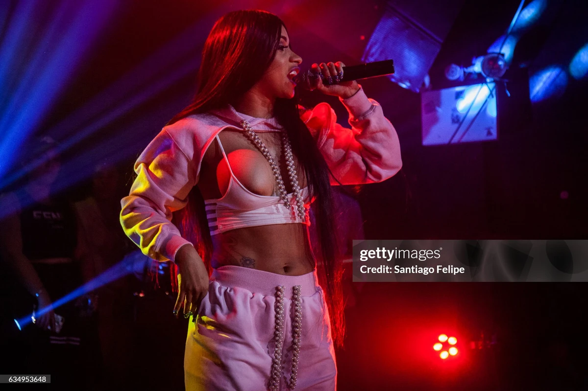 Слитые фото — Cardi b 108 — на сайте сливы-тг.ком