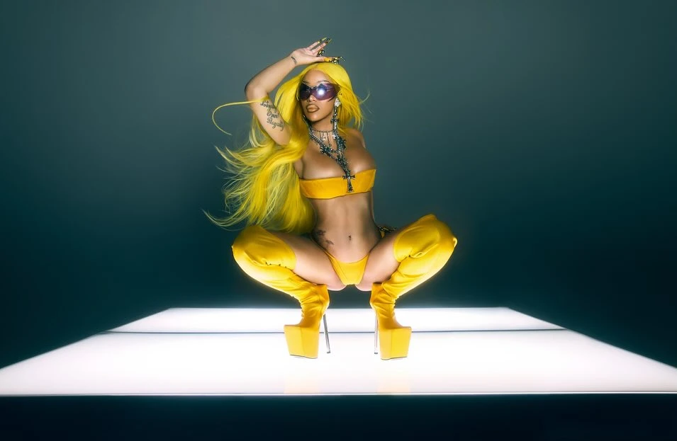 Слитые фото — Cardi b 151 — на сайте сливы-тг.ком
