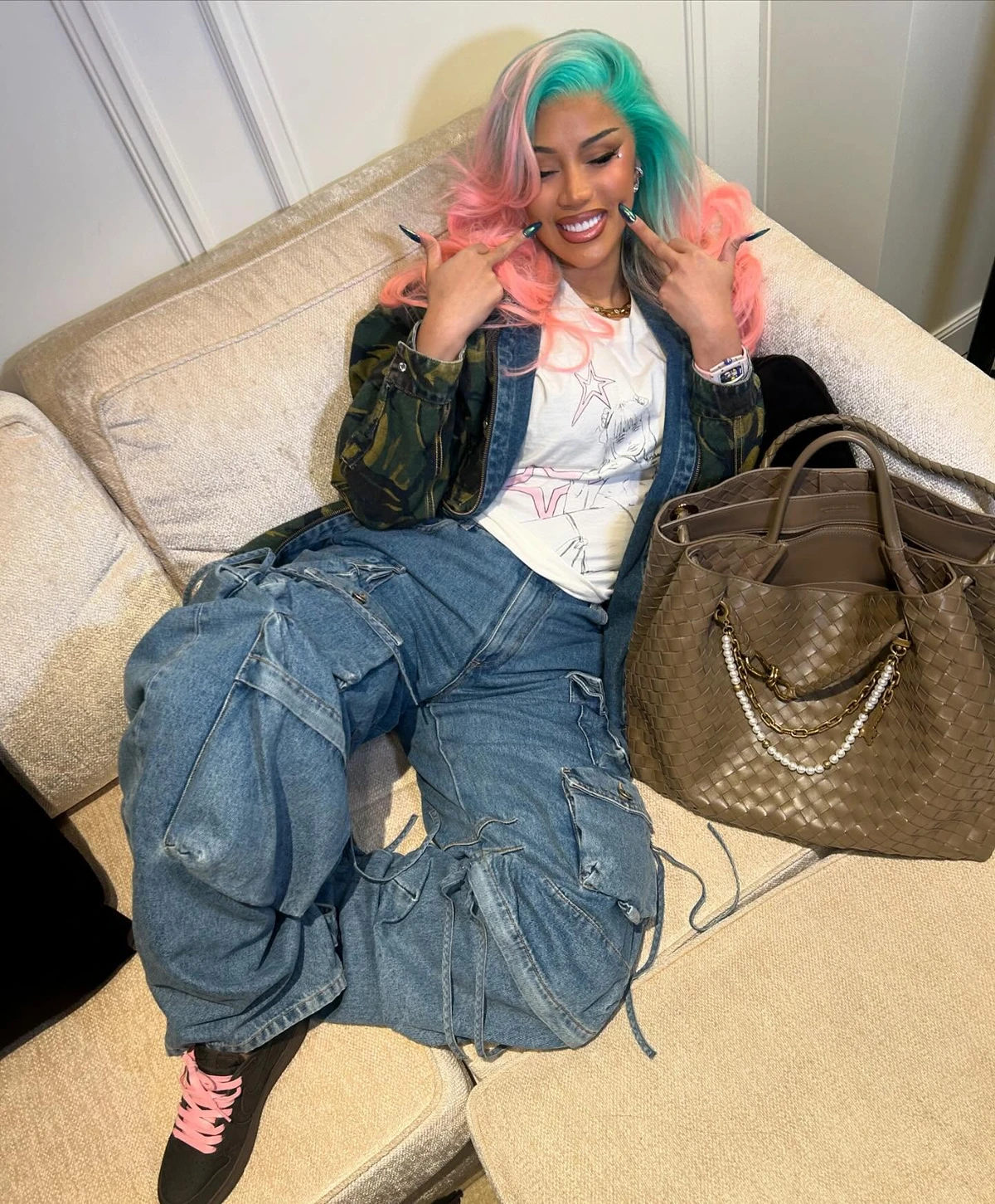 Слитые фото — Cardi b 170 — на сайте сливы-тг.ком