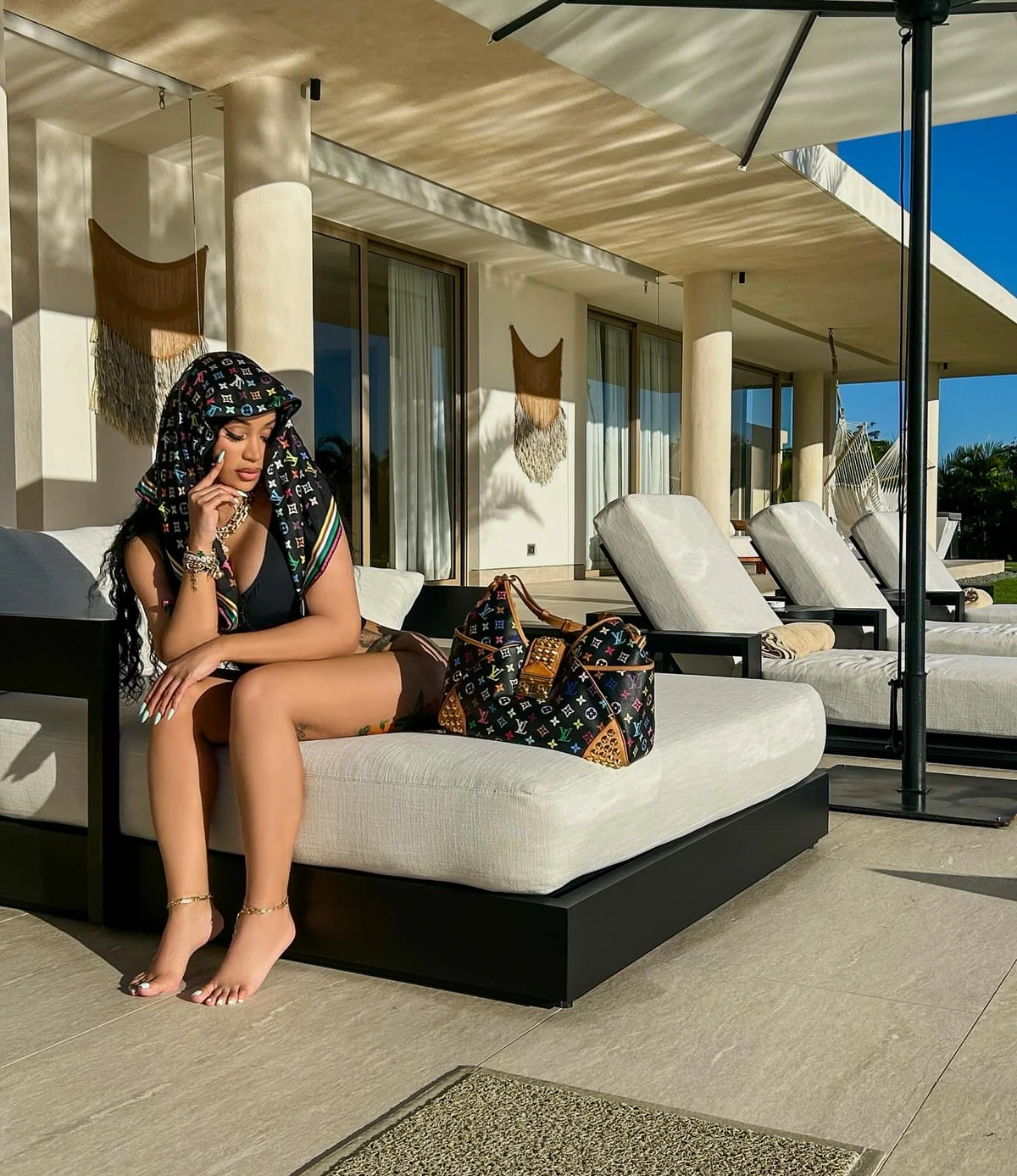 Слитые фото — Cardi b 195 — на сайте сливы-тг.ком