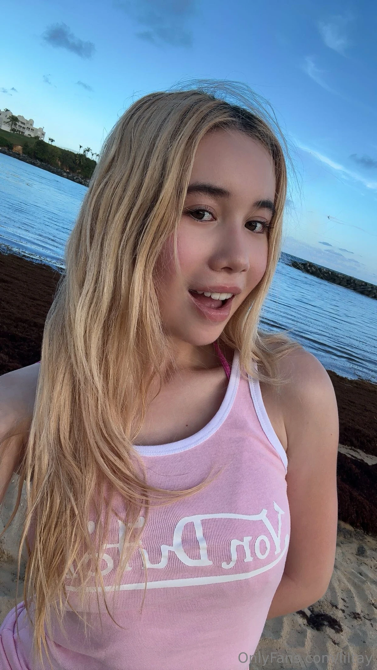 Слитые фото — Lil tay 076 — на сайте сливы-тг.ком